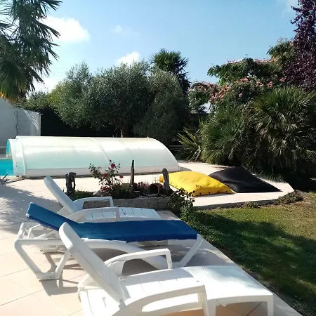 Bed & Breakfast L'eden Naturiste Spas