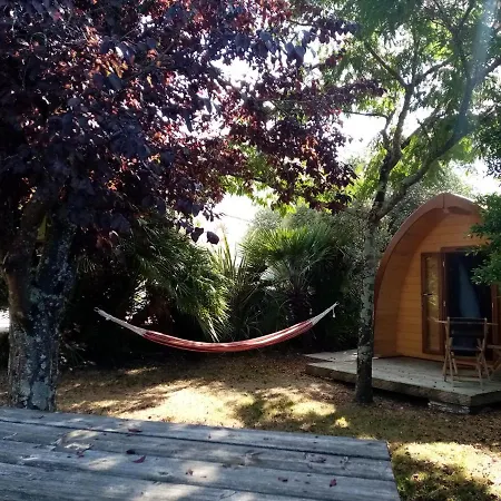 L'eden Naturiste Spas Couette-café 4*
