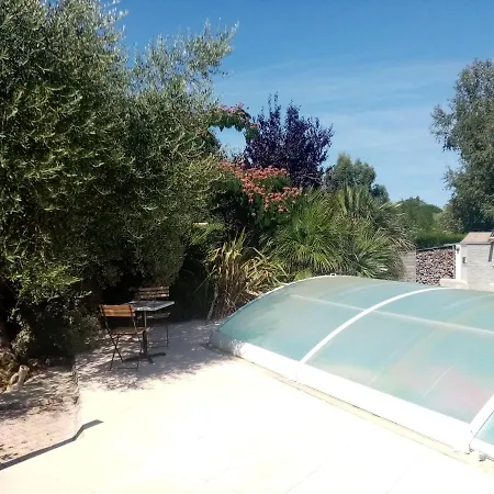 Couette-café L'eden Naturiste Spas
