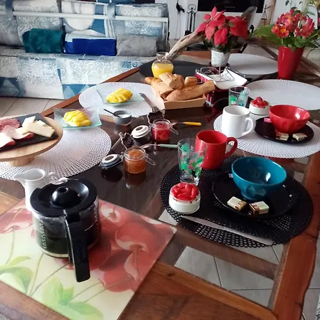 L'eden Naturiste Spas 샬랑