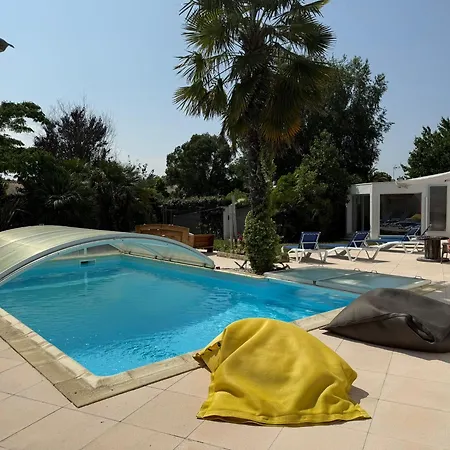 L'eden Naturiste Spas Bed and breakfast Challans