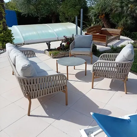 Couette-café L'eden Naturiste Spas Challans