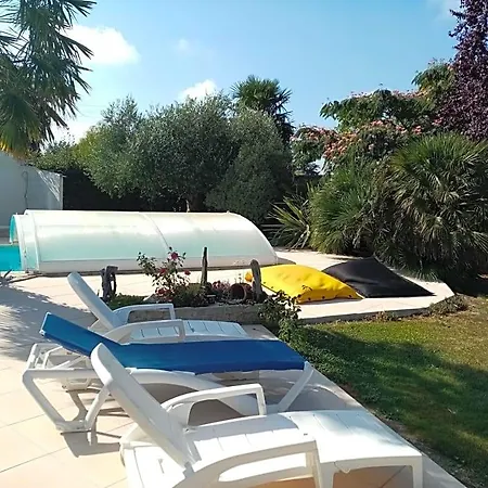 Nocleg ze śniadaniem L'eden Naturiste Spas