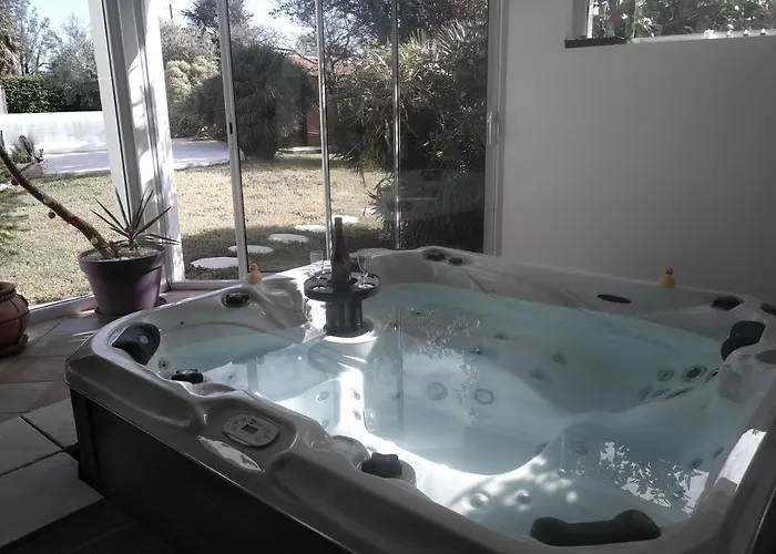 L'eden Naturiste Bed & Breakfast