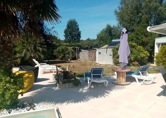 Bed & Breakfast L'eden Naturiste Challans